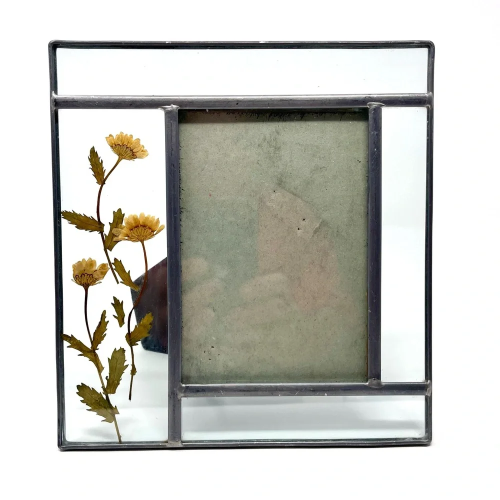 Vintage Carr Stained Glass Pressed Flowers Nature Cottage Decor 3 1/2” x 5”